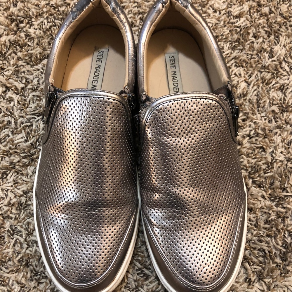 Steve Madden shiny shoes
